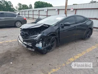 2025 Toyota Prius LE