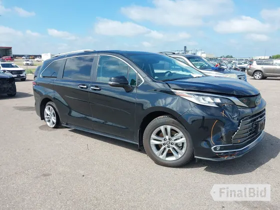 2023 Toyota Sienna Limited