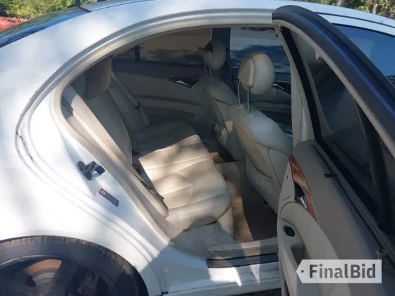 2005 Mercedes-Benz E 320