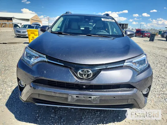 2017 Toyota RAV4 Platinum
