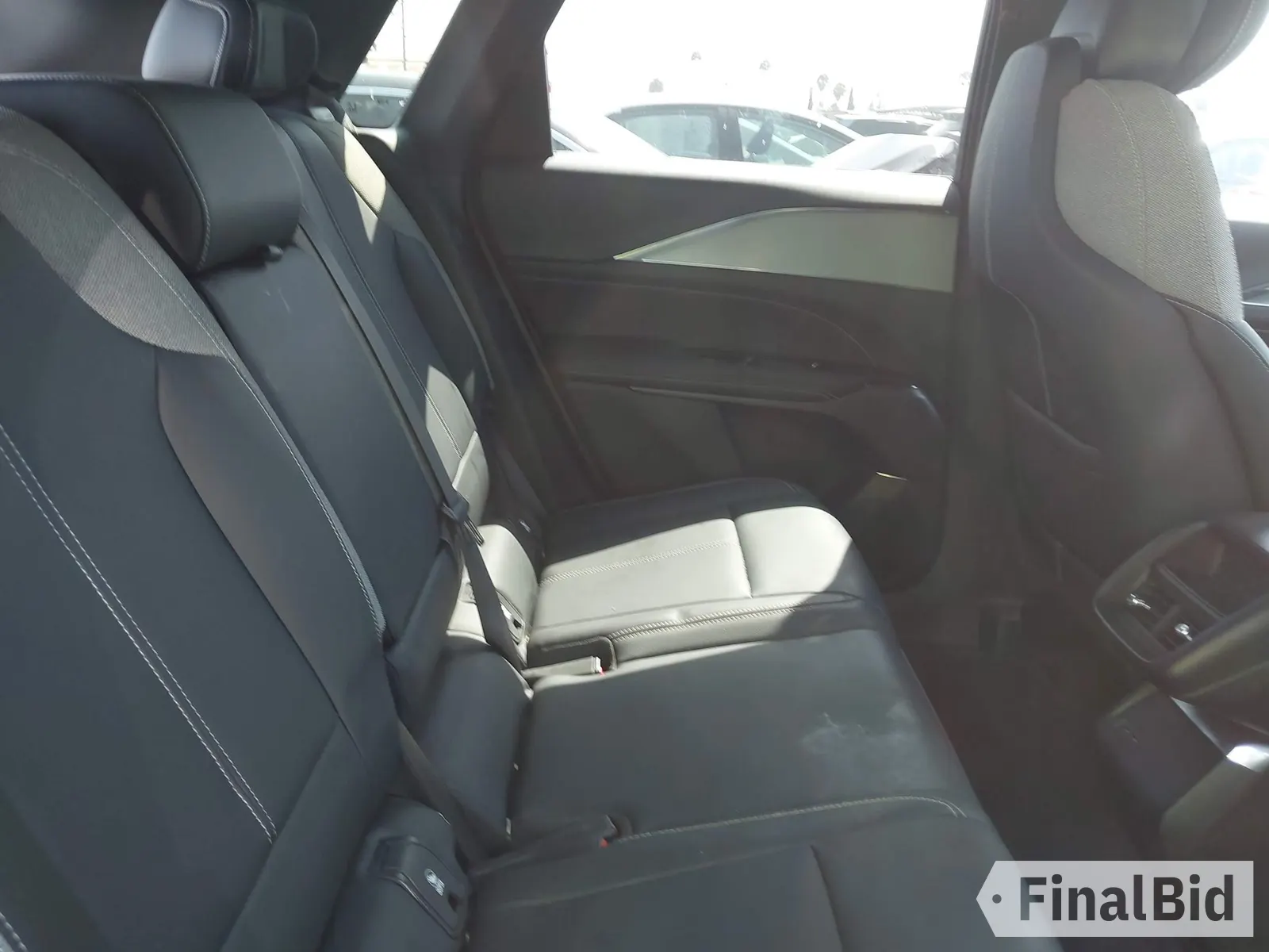 2024 Cadillac LYRIQ Tech