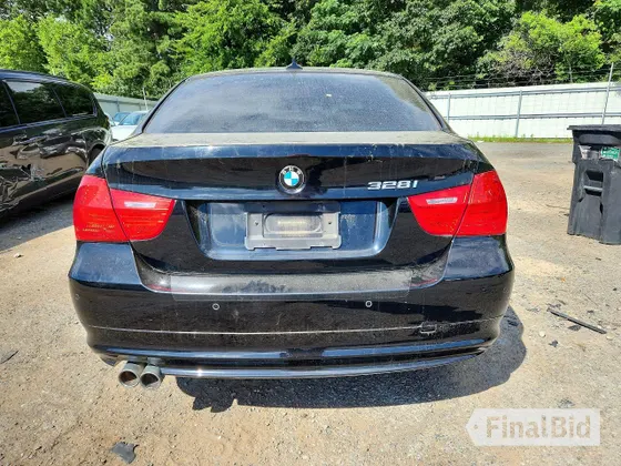 2011 BMW 3 Series 328i