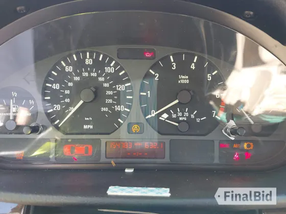 2002 BMW 3 Series 325i
