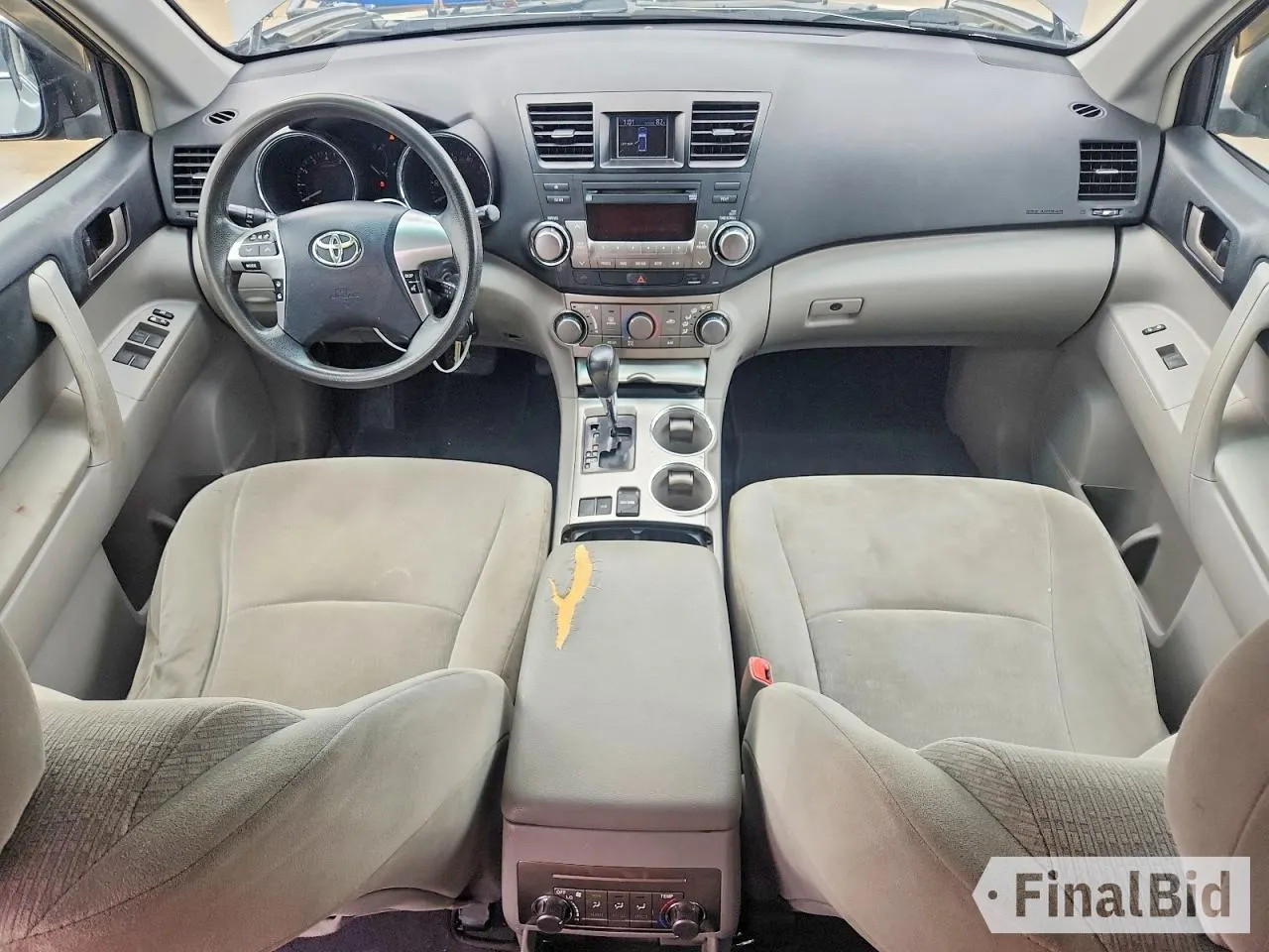 2011 Toyota Highlander SE