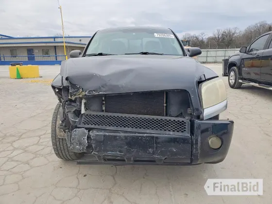 2006 Mitsubishi Raider LS