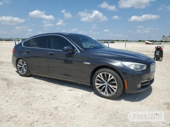 2013 BMW 5 Series 550i Gran Turismo xDrive