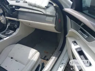 2018 Jaguar XF 25t Premium