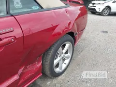 2006 Ford Mustang GT Deluxe