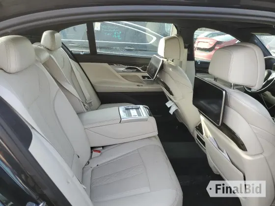 2017 BMW 7 Series ALPINA B7 xDrive