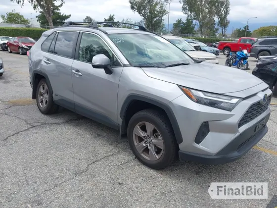 2024 Toyota RAV4 Hybrid LE