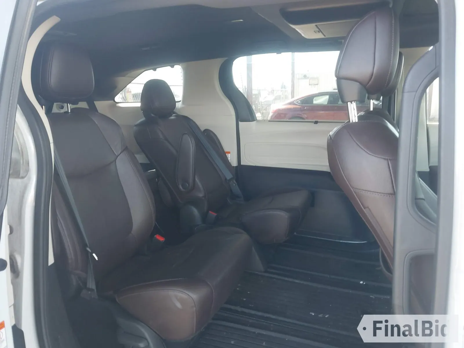 2021 Toyota Sienna Platinum