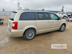 2013 Chrysler Town & Country Touring L