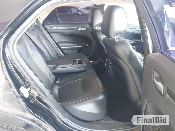 2016 Chrysler 300 C