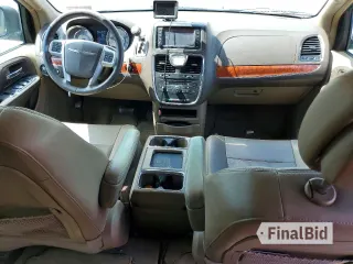 2012 Chrysler Town & Country Touring L