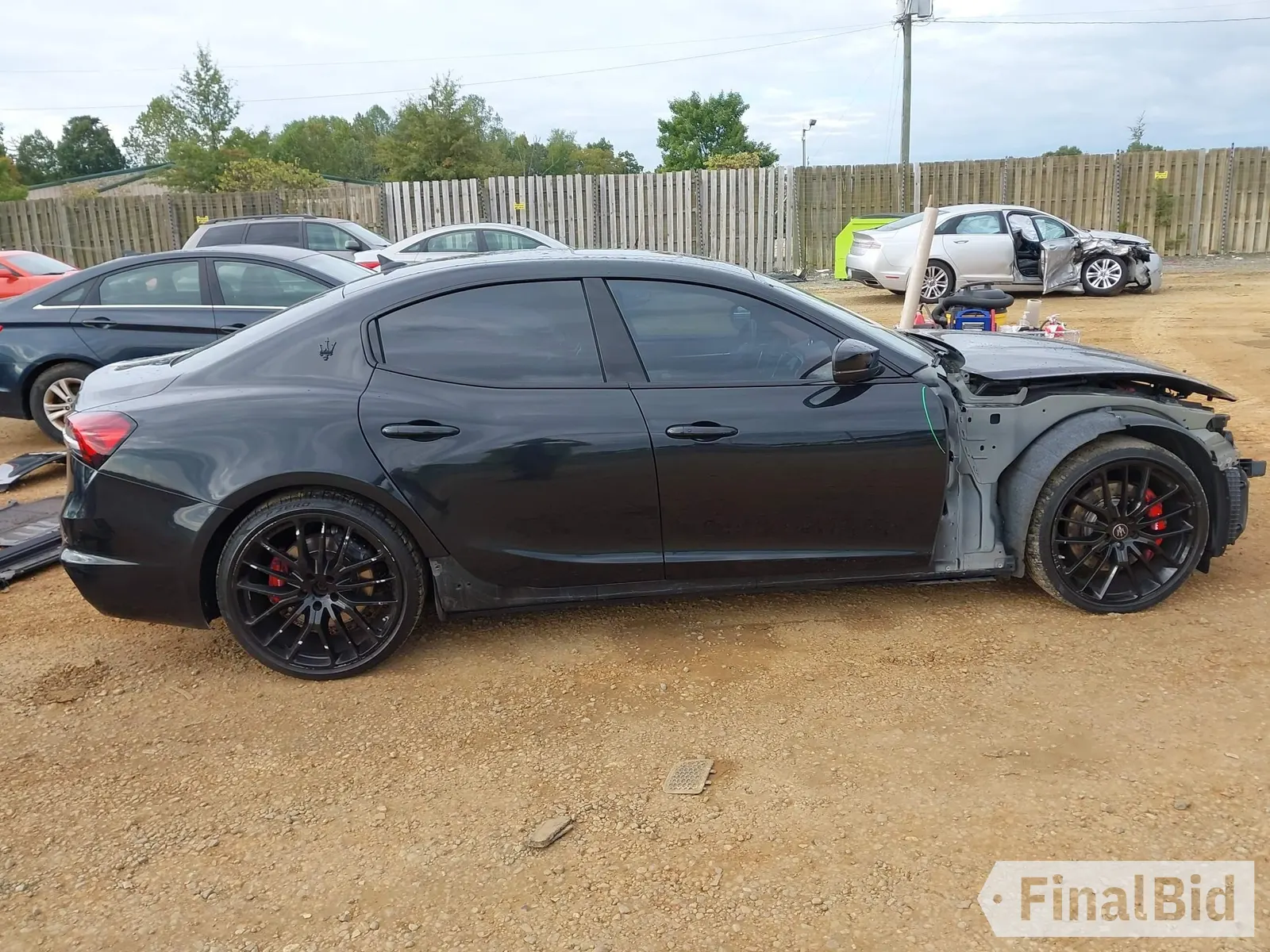 2022 Maserati Ghibli Modena Q4