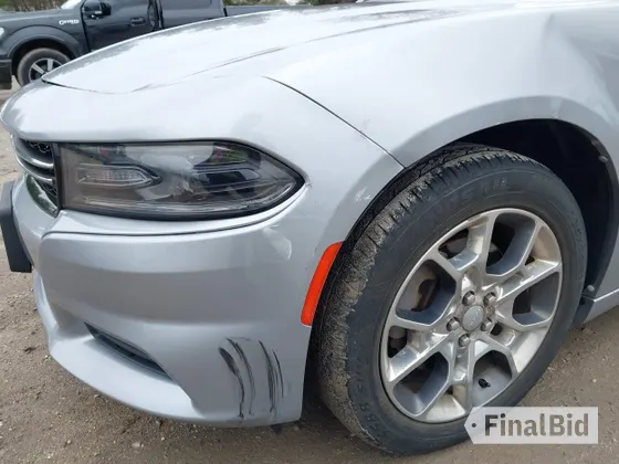 2015 Dodge Charger SE