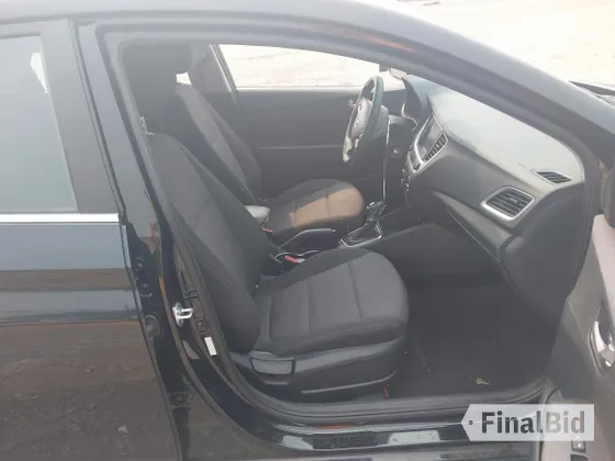 2022 Hyundai Accent SE