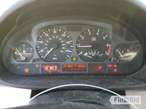 2003 BMW 3 Series 325xi