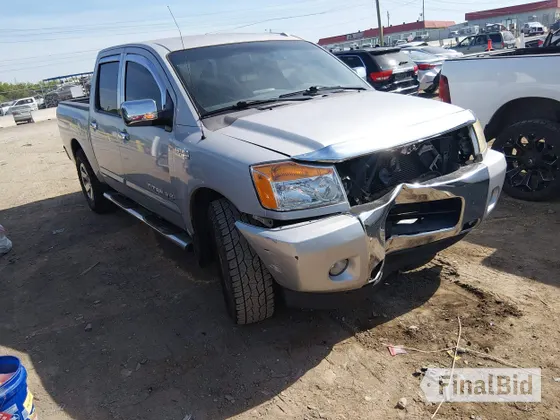 2014 Nissan Titan SL