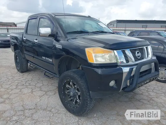 2014 Nissan Titan SL