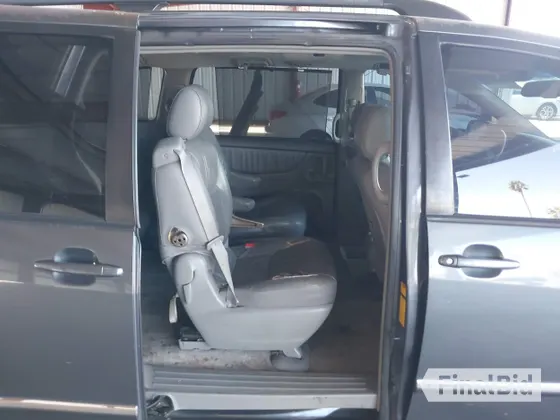 2008 Toyota Sienna XLE