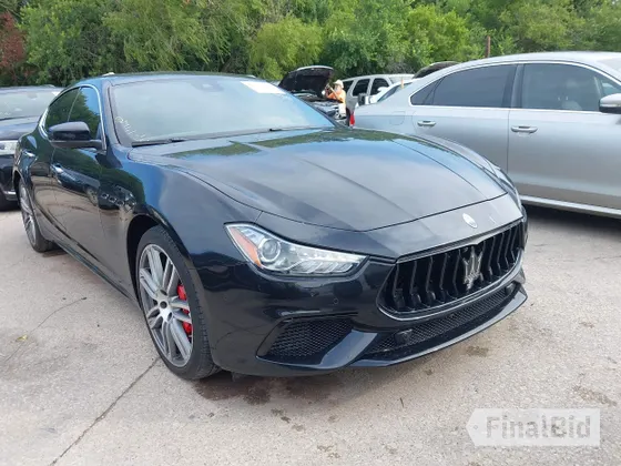 2022 Maserati Ghibli Modena