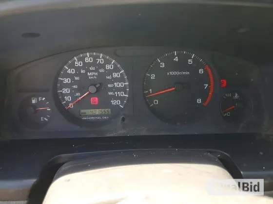 1998 Nissan Pathfinder XE