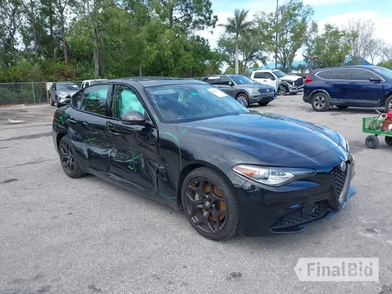 2021 Alfa Romeo Giulia
