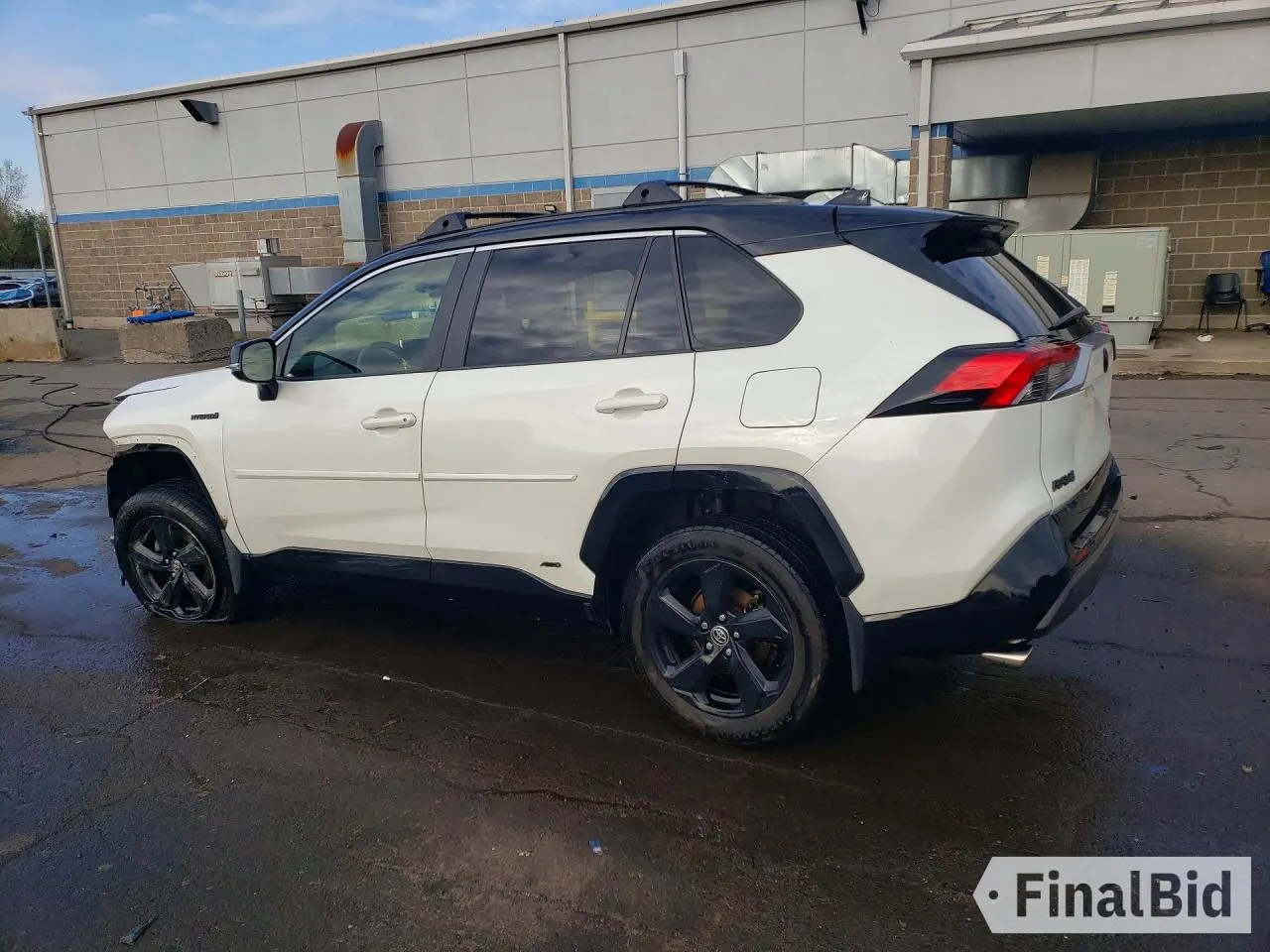 2020 Toyota RAV4 Hybrid XSE