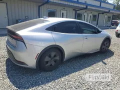 2025 Toyota Prius LE