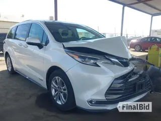 2021 Toyota Sienna Platinum