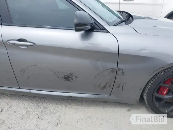 2021 Alfa Romeo Giulia Ti