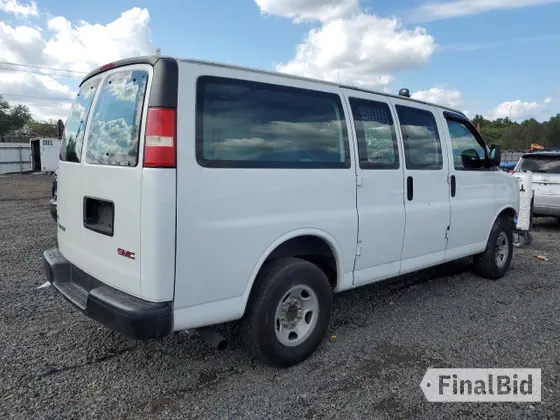 2010 GMC Savana
