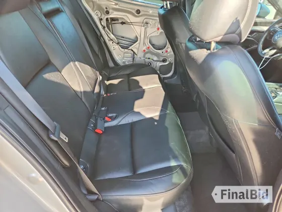 2024 Mazda 3 S Preferred
