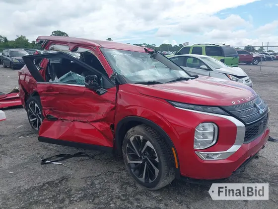 2023 Mitsubishi Outlander SE