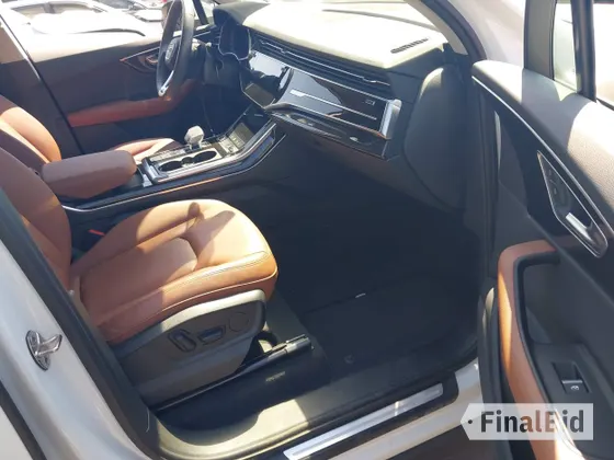 2021 Audi Q7 Premium