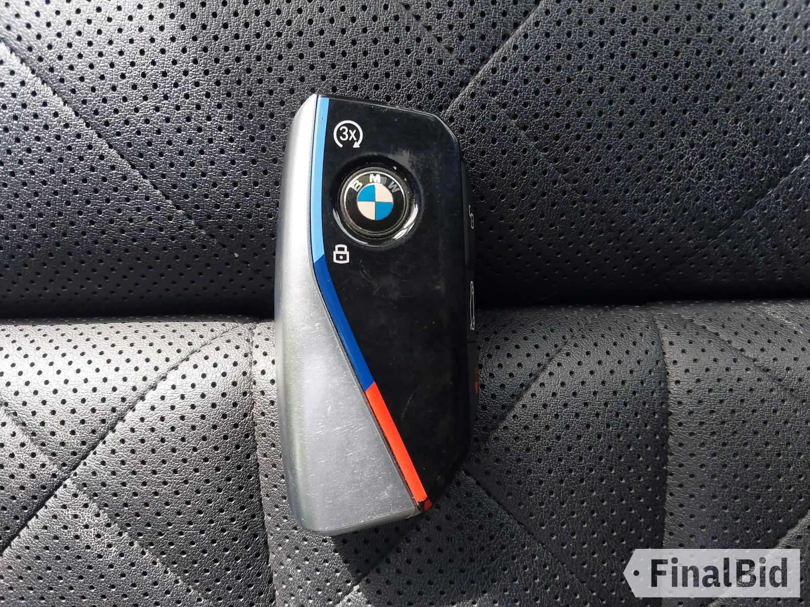 2024 BMW X6 M60i