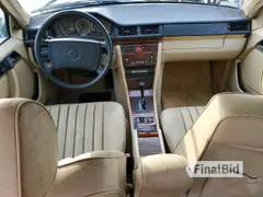 1991 Mercedes-Benz 300
