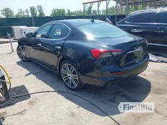 2022 Maserati Ghibli Modena Q4
