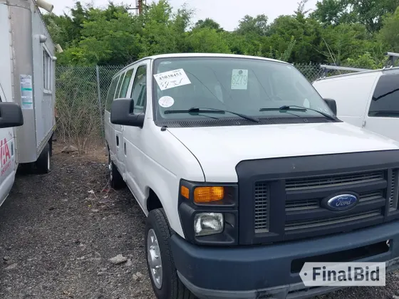 2011 Ford Econoline Passenger XLT