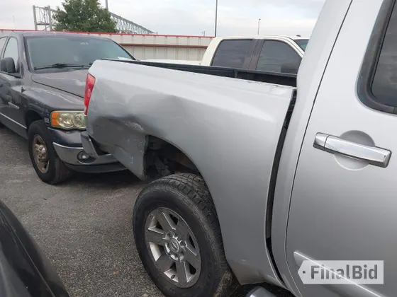 2014 Nissan Titan SL