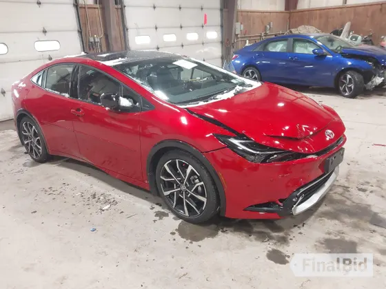2025 Toyota Prius XSE Premium