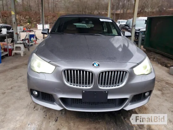 2013 BMW 5 Series 550i Gran Turismo xDrive