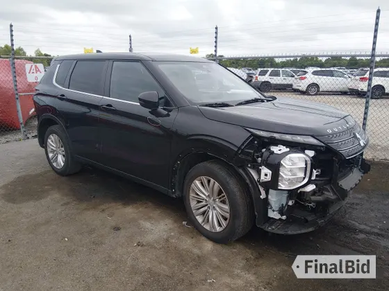 2024 Mitsubishi Outlander ES