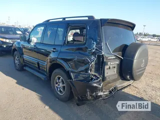 2001 Mitsubishi Montero Limited