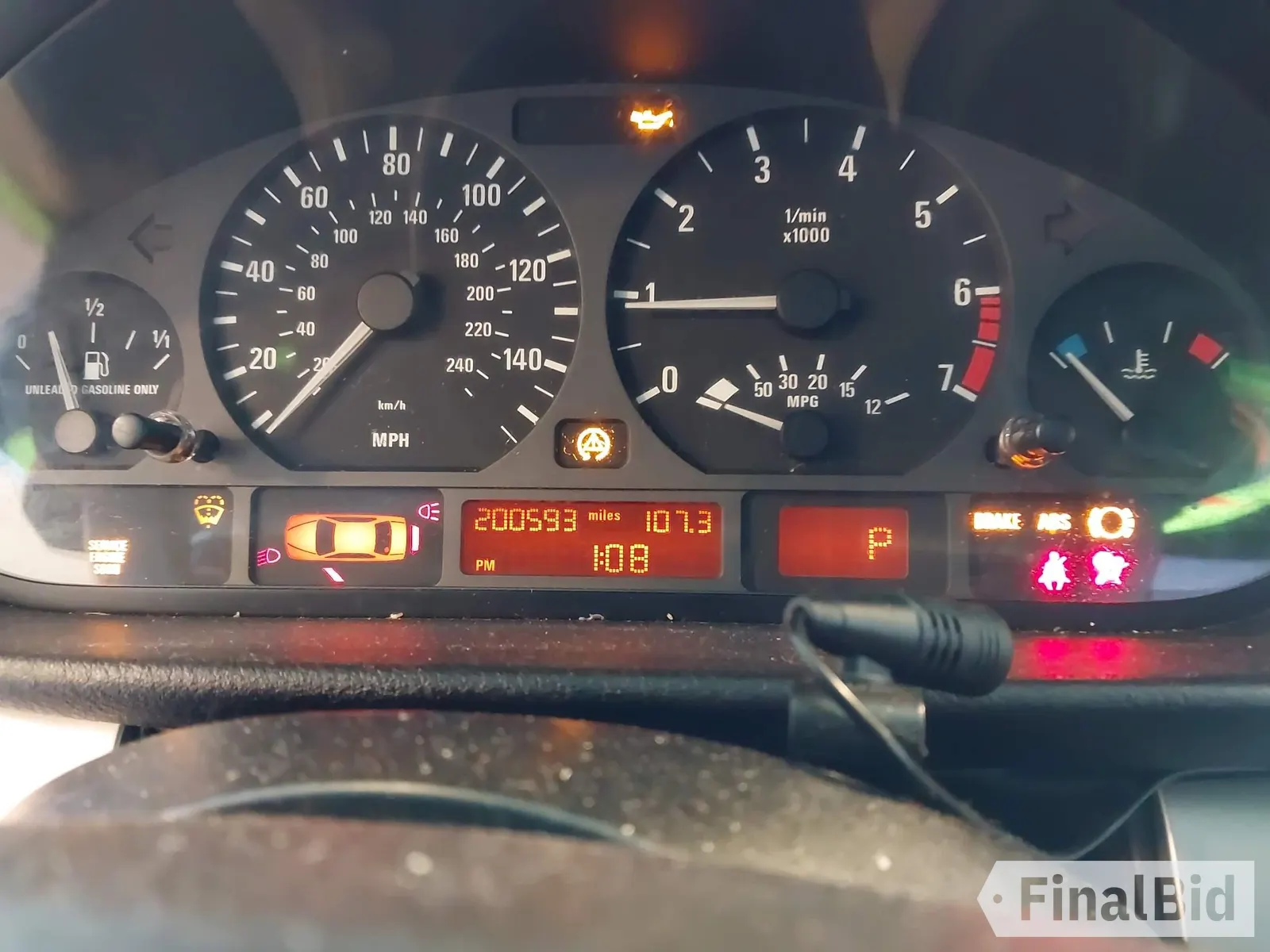 2003 BMW 3 Series 325xi