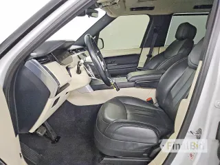 2022 Land Rover Range Rover SE
