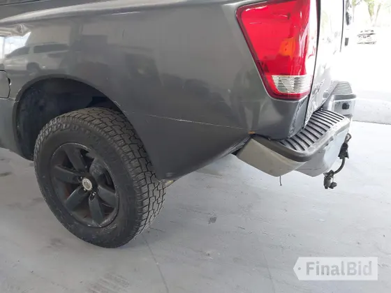2009 Nissan Titan SE