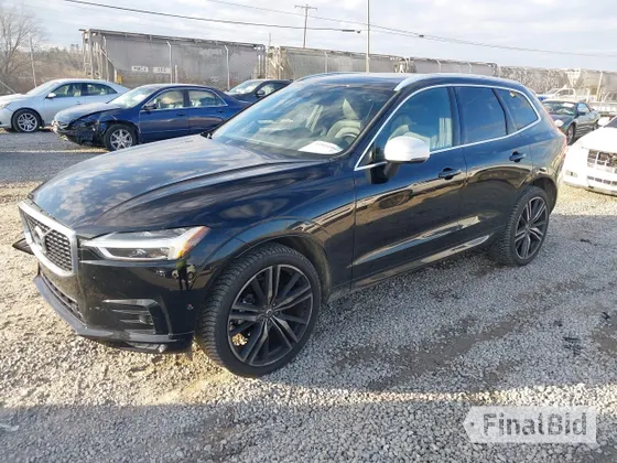 2019 Volvo XC60 R-Design