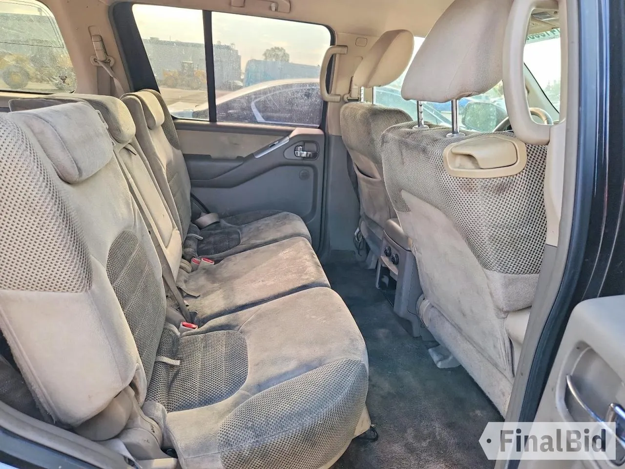 2010 Nissan Pathfinder S FE+